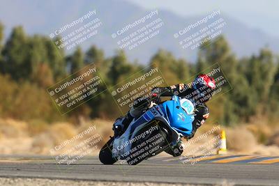 media/Jan-14-2024-SoCal Trackdays (Sun) [[2e55ec21a6]]/Turn 7 (140pm)/